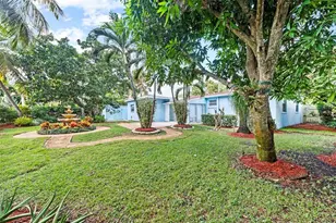 946 Alamanda Rd, West Palm Beach, FL 33405 - Photo 51