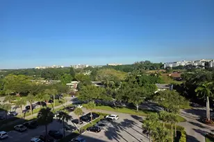 3150 N Palm Aire Dr, Pompano Beach, FL 33069 - Photo 21