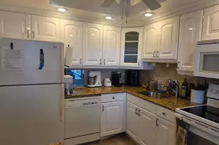 3150 N Palm Aire Dr, Pompano Beach, FL 33069 - Photo 3