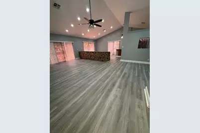 8340 NW 51st St, Lauderhill, FL 33351 - Photo 11