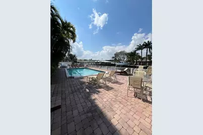 2797 NE 51st St, Unit #107, Fort Lauderdale, FL 33308 - Photo 3