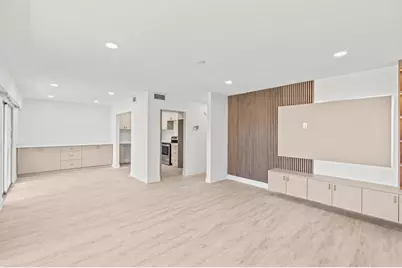 204  Mansfield E, Unit #204, Boca Raton, FL 33434 - Photo 7