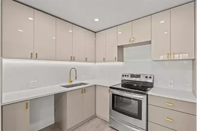 204  Mansfield E, Unit #204, Boca Raton, FL 33434 - Photo 11