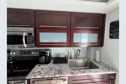 333 NE 21st Ave, Unit #904, Deerfield Beach, FL 33441 - Photo 15