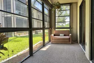 9988 N Belfort Cir, Tamarac, FL 33321 - Photo 17