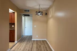 1401 SW 135th Terrace, Pembroke Pines, FL 33027 - Photo 5