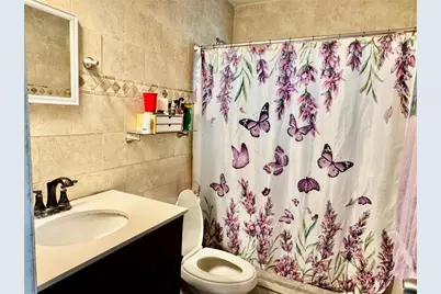 8212 NW 74th Ter, Tamarac, FL 33321 - Photo 13