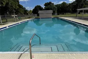 8212 NW 74th Terrace, Tamarac, FL 33321 - Photo 31