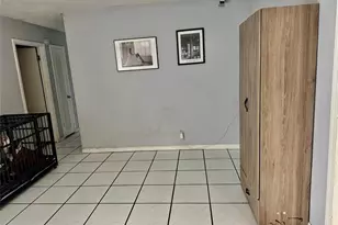 8212 NW 74th Terrace, Tamarac, FL 33321 - Photo 5