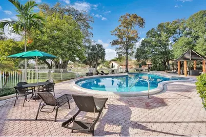 3044 S Oakland Forest Dr, Unit #2408, Oakland Park, FL 33309 - Photo 25