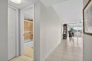 985 SE 19th Ave, Deerfield Beach, FL 33441 - Photo 7