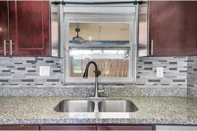 3111 NE 11th Ter, Pompano Beach, FL 33064 - Photo 15