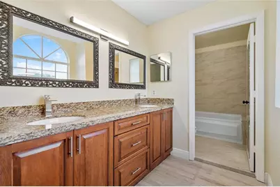 10856  Cypress Glen Dr, Unit #10856, Coral Springs, FL 33071 - Photo 17