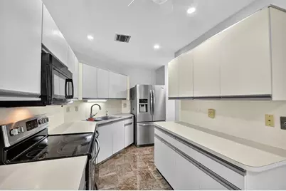6869  Fountains Cir, Unit #6869, Lake Worth, FL 33467 - Photo 15