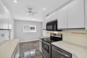 6869 Fountains Cir, Lake Worth, FL 33467 - Photo 13