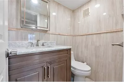 1052  Harwood, Unit #1052, Deerfield Beach, FL 33442 - Photo 7