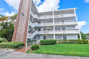 1052 Harwood Unit, Deerfield Beach, FL 33442 - Photo 13