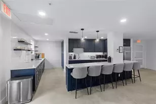 3000 Holiday Dr, Fort Lauderdale, FL 33316 - Photo 29