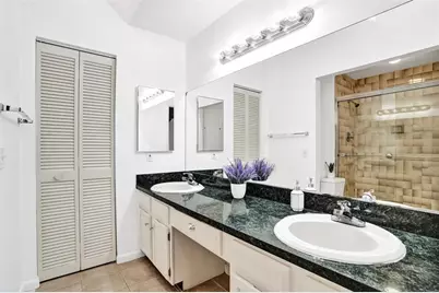 81 NE 17th Ct, Fort Lauderdale, FL 33305 - Photo 33