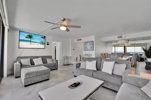 851 N Surf Rd, Hollywood, FL 33019 - Photo 23