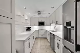 851 N Surf Rd, Hollywood, FL 33019 - Photo 31