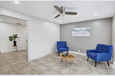 3930 SW 82nd Ter, Davie, FL 33328 - Photo 9