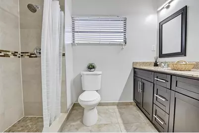 3930 SW 82nd Ter, Davie, FL 33328 - Photo 25