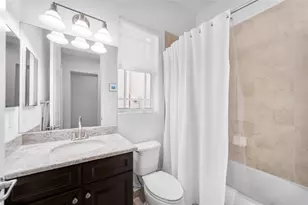 9730 Blue Isle Bay, Parkland, FL 33076 - Photo 27