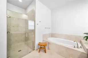 9730 Blue Isle Bay, Parkland, FL 33076 - Photo 25