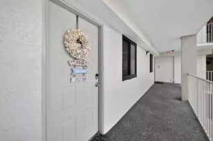 2334 SW Cypress Bend Dr Unit, Pompano Beach, FL 33069 - Photo 21