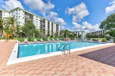 2334 SW Cypress Bend Dr, Unit #511, Pompano Beach, FL 33069 - Photo 61