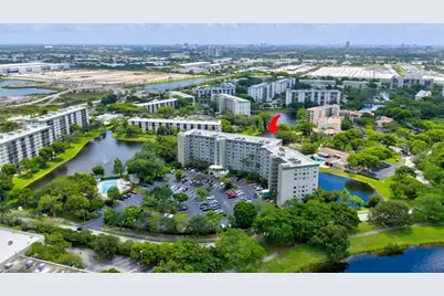 2334 SW Cypress Bend Dr, Unit #511, Pompano Beach, FL 33069 - Photo 29