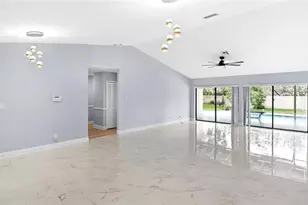 11020 NW 8th Ct, Coral Springs, FL 33071 - Photo 3