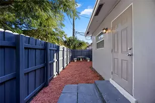 732 SE 15th St, Fort Lauderdale, FL 33316 - Photo 17