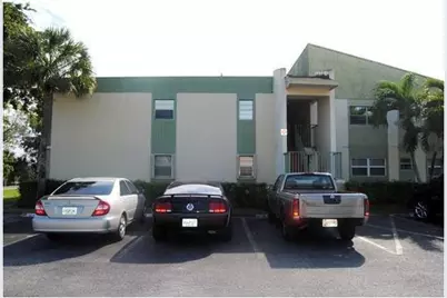 4273 NW 89th Ave, Coral Springs, FL 33065 - Photo 1