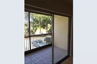 4273 NW 89th Ave, Coral Springs, FL 33065 - Photo 9