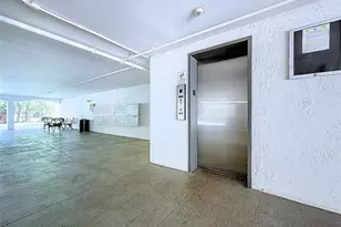 4025 N Federal Hwy, Oakland Park, FL 33308 - Photo 19