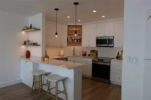 1408 Brickell Bay Dr, Miami, FL 33131 - Photo 9