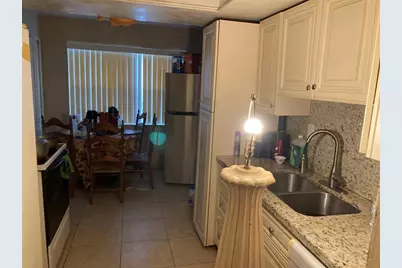 3501 NW 32nd St, Lauderdale Lakes, FL 33309 - Photo 21