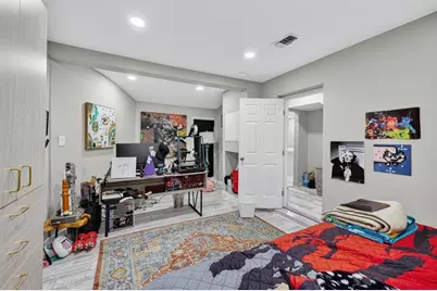 1570 NE 30th Pl, Oakland Park, FL 33334 - Photo 45