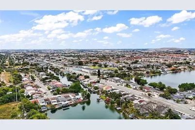 6290 W 16th, Hialeah, FL 33012 - Photo 5