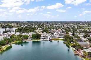 6290 W 16th, Hialeah, FL 33012 - Photo 7