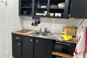 1821 NE 62nd St, Fort Lauderdale, FL 33308 - Photo 3