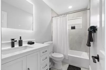 5613  Madison St, Hollywood, FL 33023 - Photo 11