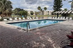 9430 Poinciana Pl, Davie, FL 33324 - Photo 3