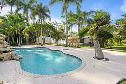 16900 SW 62nd St, Southwest Ranches, FL 33331 - Photo 7