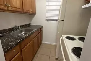 1001 S M St, Lake Worth Beach, FL 33460 - Photo 1