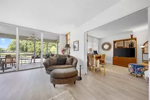 901 Cypress Grove Dr, Pompano Beach, FL 33069 - Photo 11