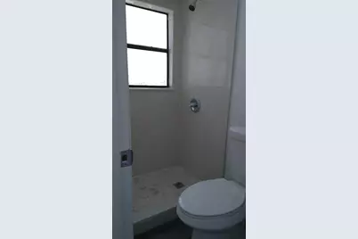 1011 NW 195th St, Miami Gardens, FL 33169 - Photo 27