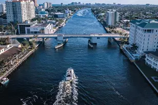 2864 NE 33rd Ct, Fort Lauderdale, FL 33306 - Photo 25